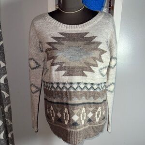 American Eagle Outfitters Aztec Print Crew Neck Sweater SZ Small